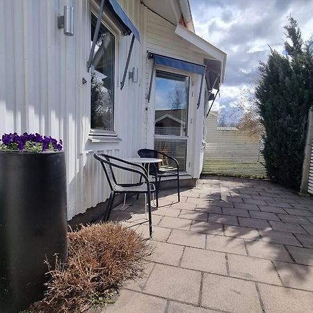 Trivsamt Parhus I Lugnt Omrade Inne I Tranas! المظهر الخارجي الصورة